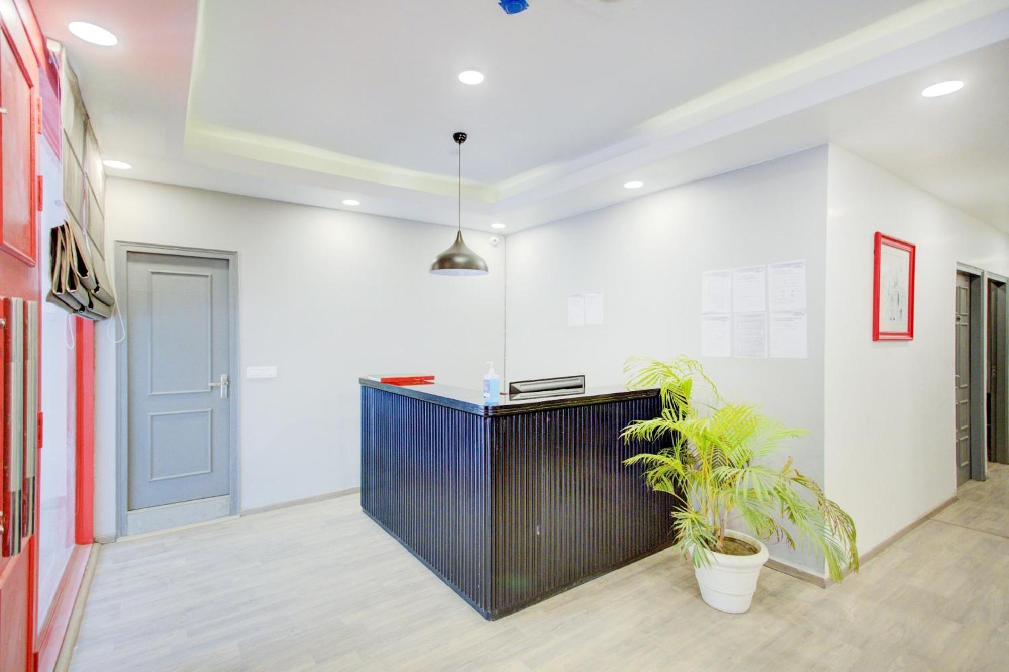 Townhouse Townhouse Atal Chowk Indirapuram Ghaziabad Exteriör bild